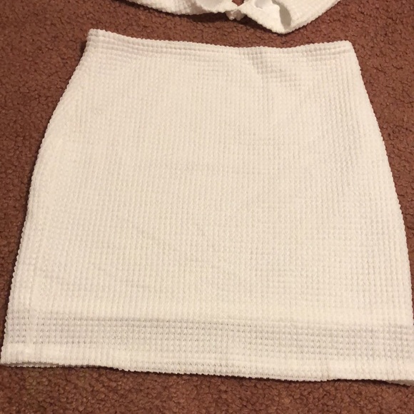 Beautiful Shein🥳White Skirt Outfit🥳🥳🥳 - Picture 7 of 10